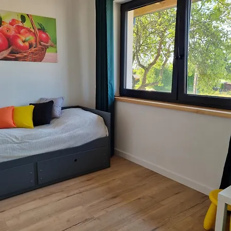 Villa W Malym Sadzie Dobra (Slupsk)