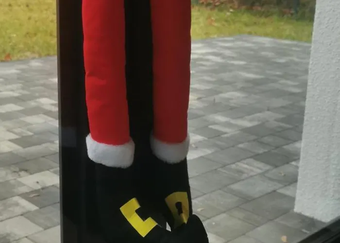 Villa W Malym Sadzie *